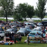 Kofferbakverkoop Binnenmaas — markt-eten in Zuid-Holland