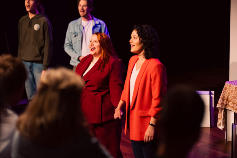 Musical Mag ik zo vrij zijn? — theater in Zuid-Holland