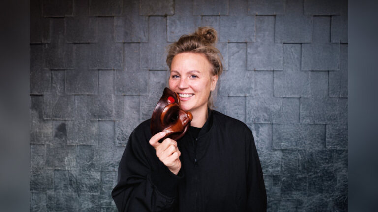 Harlekino – Troupe Courage / Katrien van Beurden — theater in Zuid-Holland