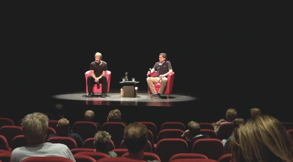 Eddy van der Ley en Wim Kieft – Na de kopbal in Zuid-Holland