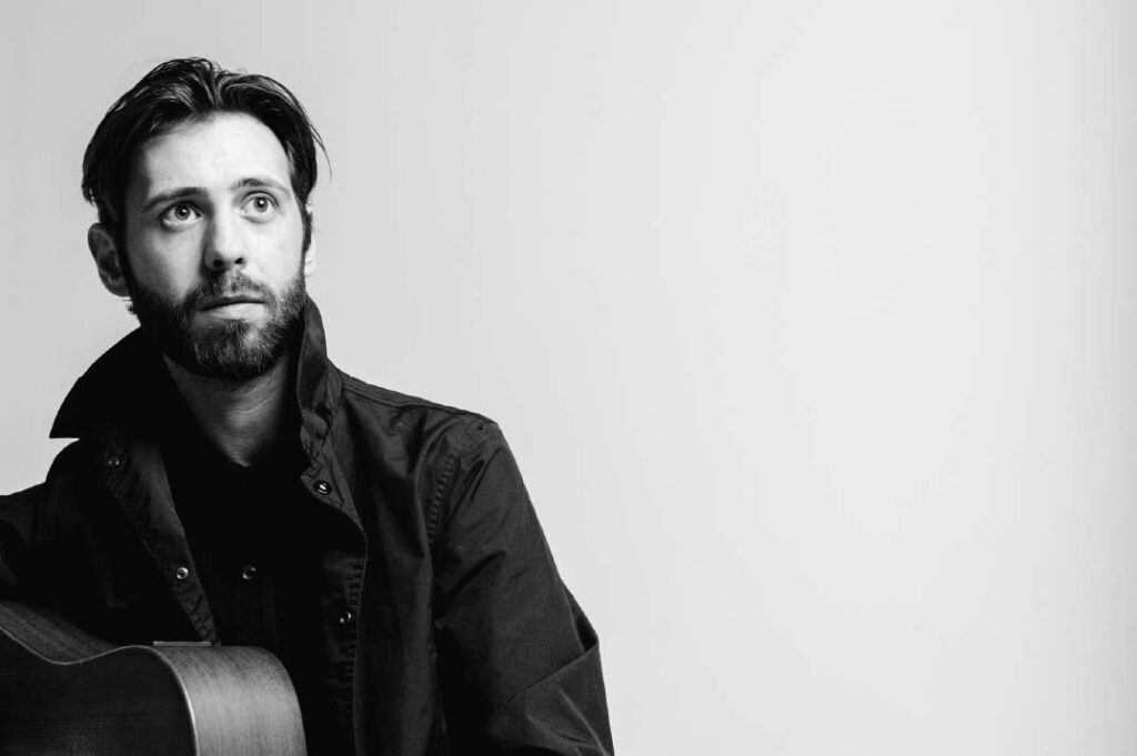 Laurence Jones (solo) + Amy Eftekhari in Zuid-Holland