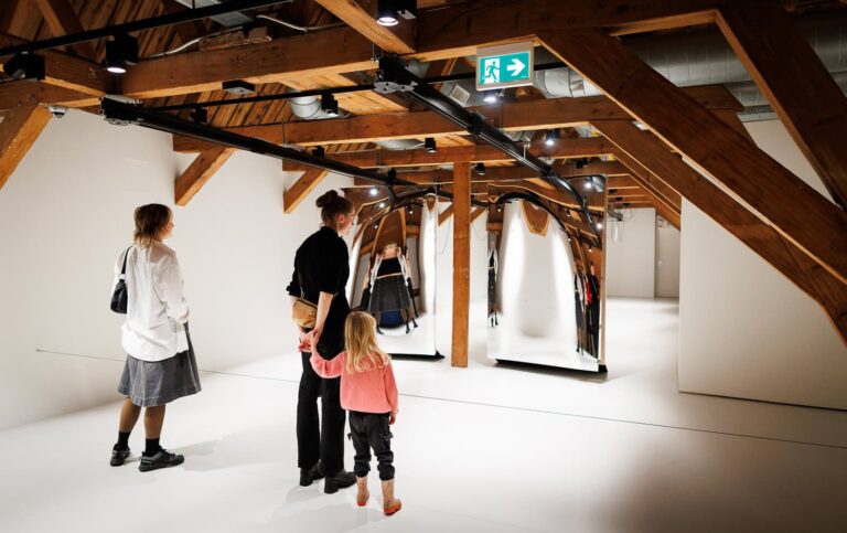 Instaprondleiding — museum-expo in Zuid-Holland